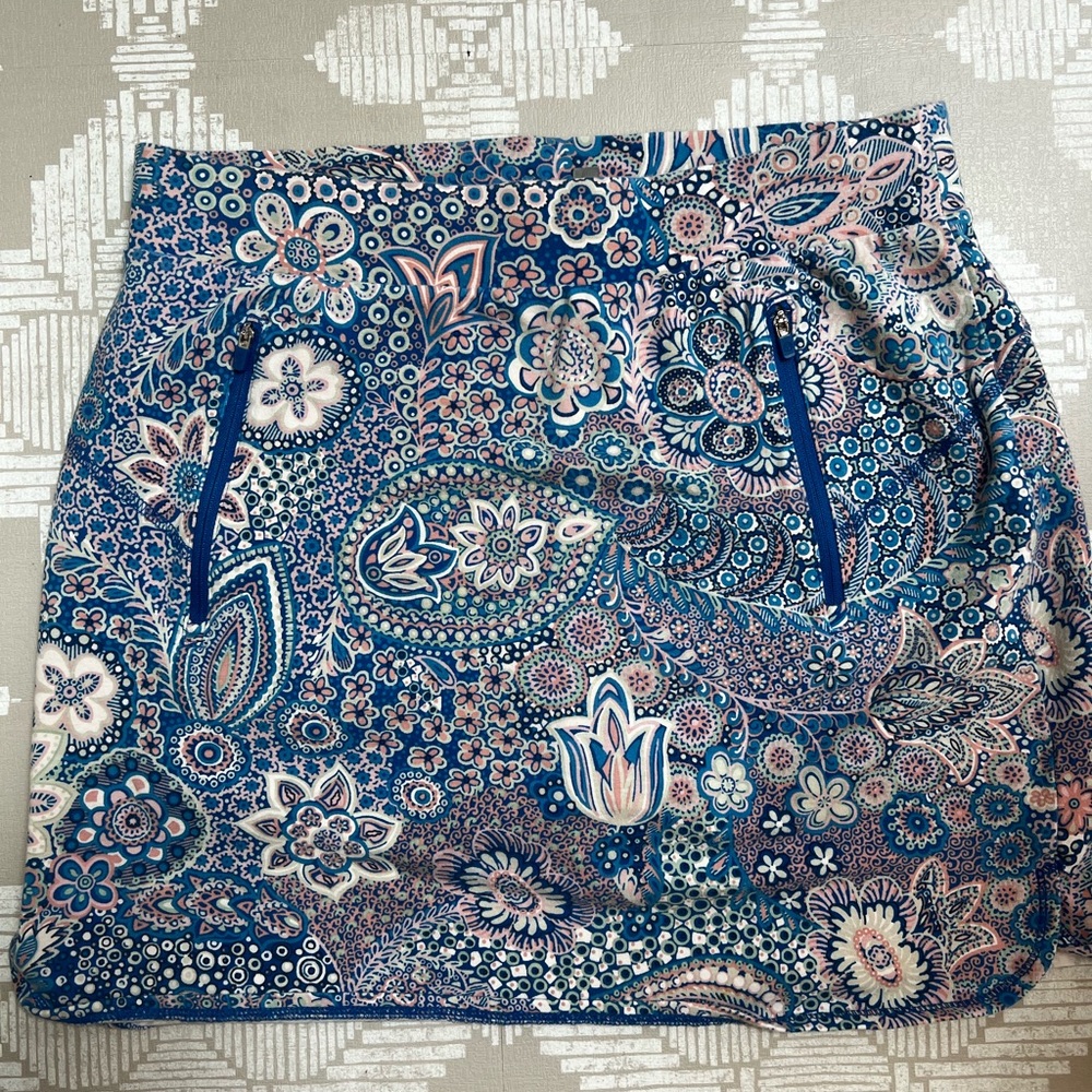 T by Talbots Blue and Pink Paisley pattern everyday yoga skort